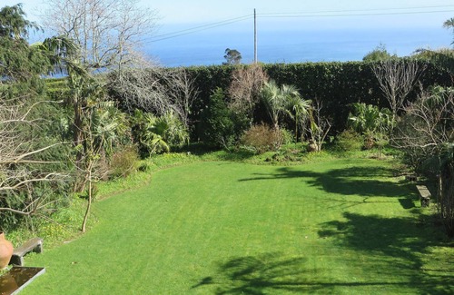 Capelas House | A comfortable, self-contained suite in a restored 19th-century vila (RRAL 980)