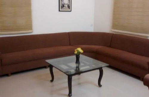 Vadodara House | A Comfy Charming independent Air-Conditioned Bungalow