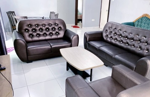 Tebrau House | A Comfy & Stylish 4BR Home with Private Pool