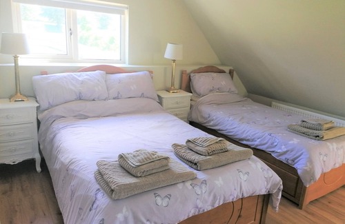 Glencairn House | A completely restored Tudor building in a peaceful location near Glencairn Abbey