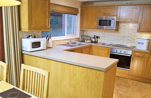 Cwrt House | A Condo Resort Overlooking River Dyfi