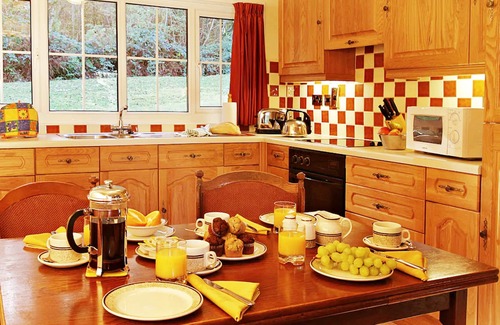 Cwrt House | A Condo Resort Overlooking River Dyfi