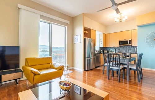 Waterfront Condo | A Corner Unit with OCEAN VIEWS from EVERY ROOM