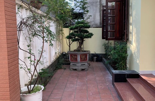 Ngu Hanh Son House | A cozy house in a safe and quiet area