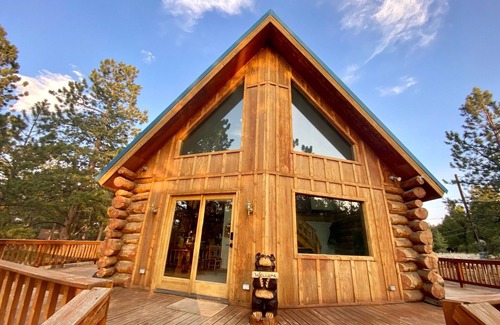 Hartsel Cabin | A cozy log cabin in the Rockies! Close to Buena Vista or daytrip to Breckenridge
