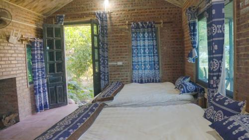 Mai Chau Ski Chalet | A Dương Local Guide Homestay