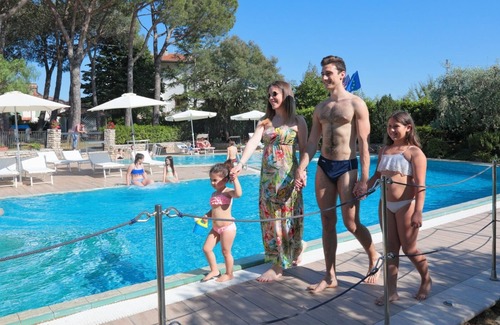 Cenaia Apartment | A Daisy in the Villa