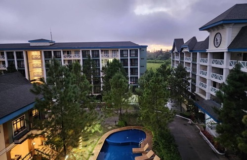 Tagaytay Condo | A Danish design Staycation with a very good ambiance, quiet and relaxing place.