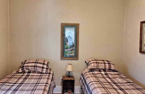 Nemo Other | A delightful 1920's farmhouse in the heart of the Black Hills