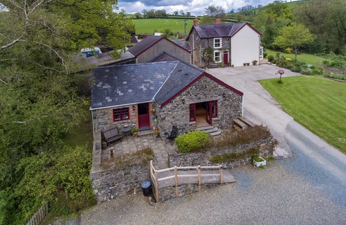 Llanybri Cottage | A fabulous family friendly cottage in a beautiful rural woodland setting