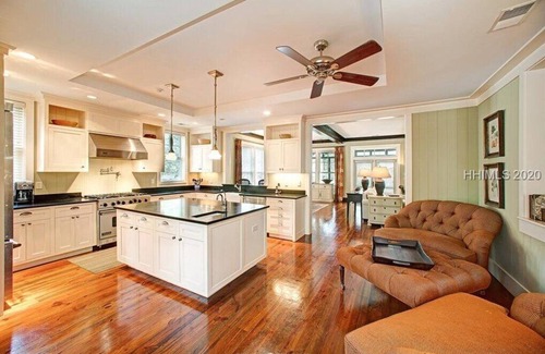 Palmetto Bluff House | A Fabulous Home in West Wilson - Golf Cart and Bikes Included