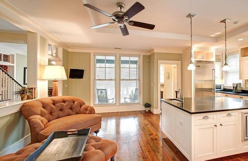 Palmetto Bluff House | A Fabulous Home in West Wilson - Golf Cart and Bikes Included
