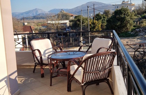 Aliko Villa | A family-friendly villa located in a very quiet area!