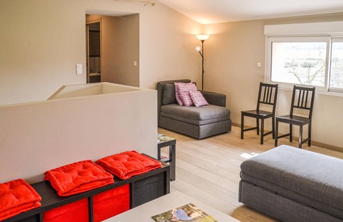 La Vacquerie-et-Saint-Martin-de-Castries House | A family vacation home, with pets allowed and a large outdoor area awaiting you.