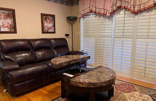Live Oak House | A Farm Stay only 3 miles from Live Oak
