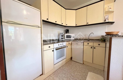 Cambrils Apartment | A few metres from the beach, swimming pool and parking