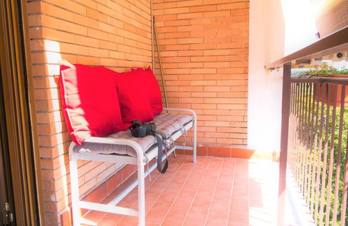 Gianicolo Apartment | A few minutes from Villa Pamphili, elegant panoramic apartment.