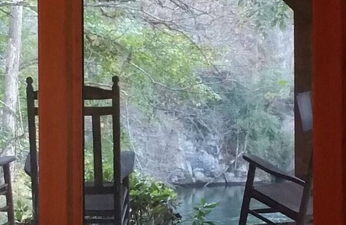 Johnson City Cabin | A few Sept/October dates are open-Riverfront-Watauga River-Trophy Section.