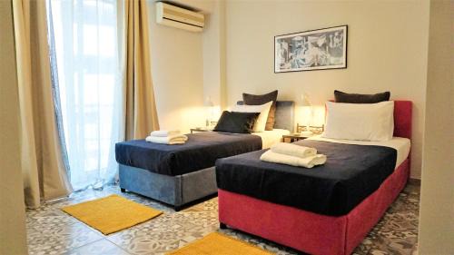 Athens City Centre Apartment | A few steps away from Syntagma and Plaka by Athenian Homes