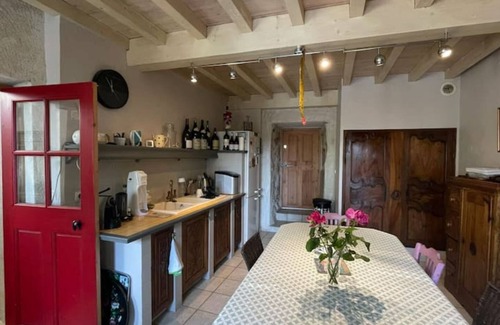 Saint-Vincent-la-Commanderie Villa | A paradise with view of the cote du Rhone valley