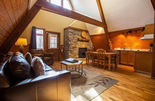 Logan Cabin | A-Frame #15 - Hosted by The Chalets