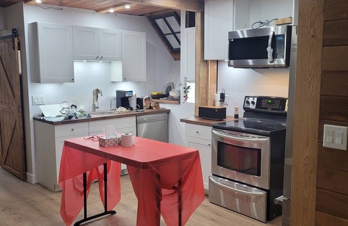 Yale Cabin | A-frame cabin in Historic Yale in a Gold panning Reserve on the Fraser River.