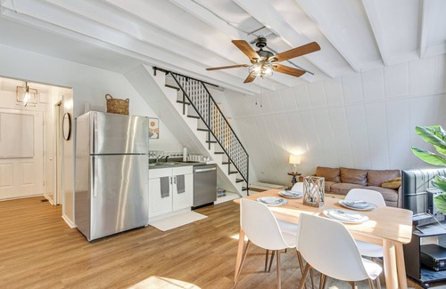 Florence House | A-Frame Home ~ 6 Mi to Tennessee River!