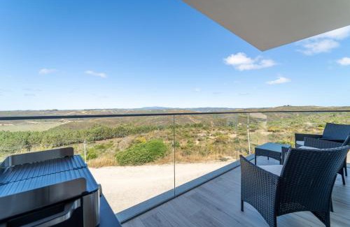 Espartal Apartment | A GAIVOTA - Walking distance to Monte Clerigo and Amoreira beaches