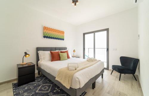 Espartal Apartment | A GAIVOTA - Walking distance to Monte Clerigo and Amoreira beaches