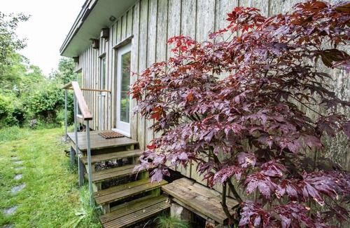 Cardigan Cabin | A gorgeous hideaway perfect for two, close to the coast