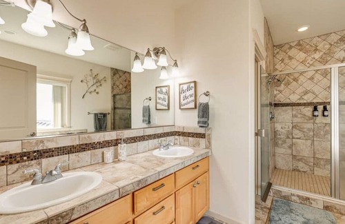 Washougal House | A great launching point for adventures in the gorge and surrounding areas.