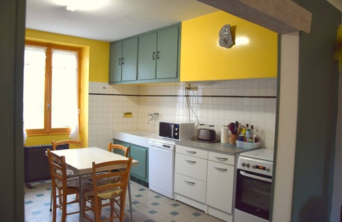 Le Bez House | a haven for nature lovers