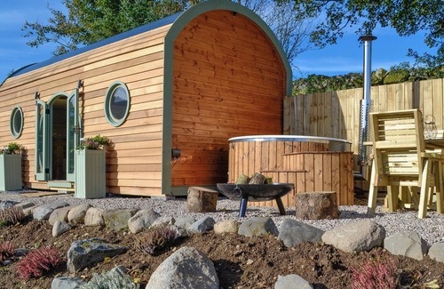 Straiton Cottage | A hidden gem in the stunning Ayrshire countryside.