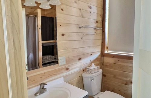 Cochrane Cabin | A "Hideaway" from the hectic everyday life in the heart of Buffalo County.