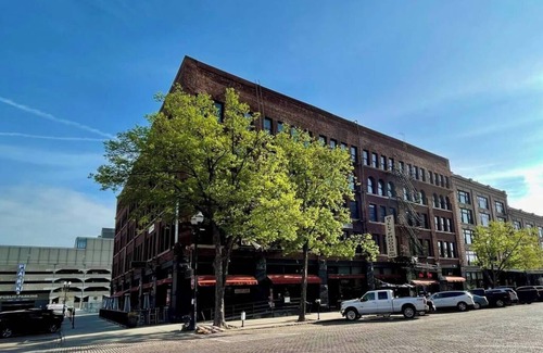 Old Market Apartment | A historic pair of lofts in the heart of the Old Market with sleeping for up to 10