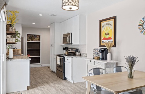 Altamonte Springs House | A Home Where Eclectic Luxury Meets Affordability