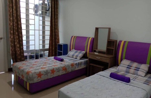 Semporna House | - A House that fit with group travel or family and strategy place.