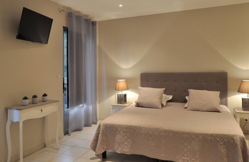 Montady Bed & Breakfast | A l'orée des vignes