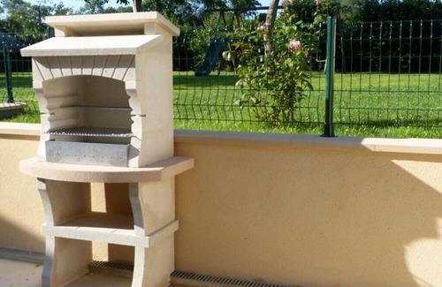 Mandeville-en-Bessin House | A large and comfortable house tastefully restored.