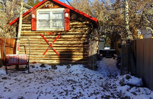 Red Lodge Cabin | A Little Cabin with Hot Tub in Red Lodge, Montana.