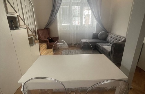 Holesovice Apartment | A little gem in the heart of Letna
