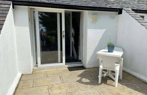 Newmilns Cottage | A little piece of heaven set in hill top location