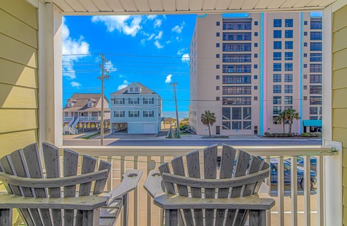 North Myrtle Beach Condo | A Little Slice Of Paradise. Golf Cart Available For ReNt