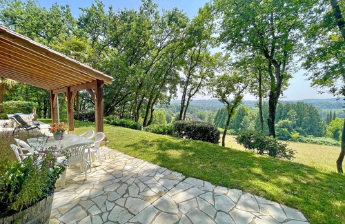 Tremolat House | A l’oree des bois - gite with swimming pool
