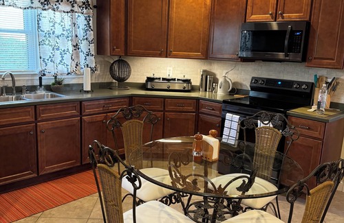 Chelsea House | A lovely home away from home, the entire unit