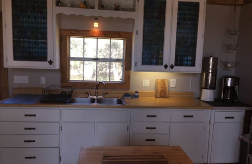Mancos House | A lovely home with spectacular views of Mesa Verde. Sundeck, patio and privacy.