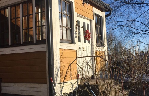 Koillinen District House | A Lovely House with a Garden in Helsinki