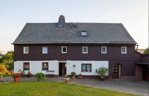 Stolpen House | A lovingly restored old farmhouse in Heeselicht