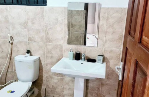 Mbezi Beach Apartment | A luxurious 2 bedroom apartment w/a king size bed