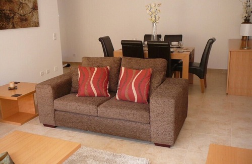 Lagos Apartment | A luxurious 2 bedroom apartment centrally located with communal pools and gym.